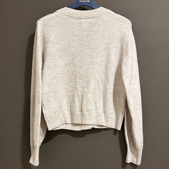 Elegant Cream Cardigan Sweater MED - Picture 6 of 6
